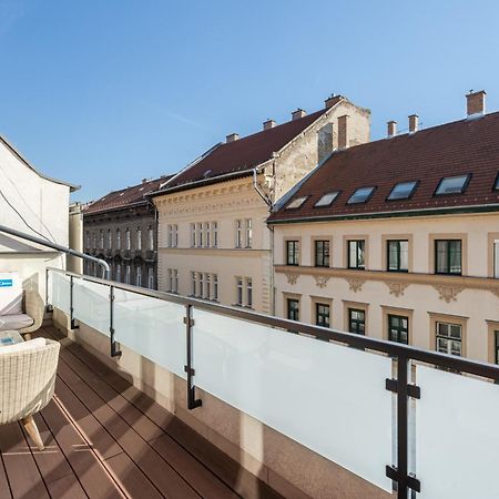 Kiraly 44 Luxury Apartment With Free Parking Boedapest Buitenkant foto