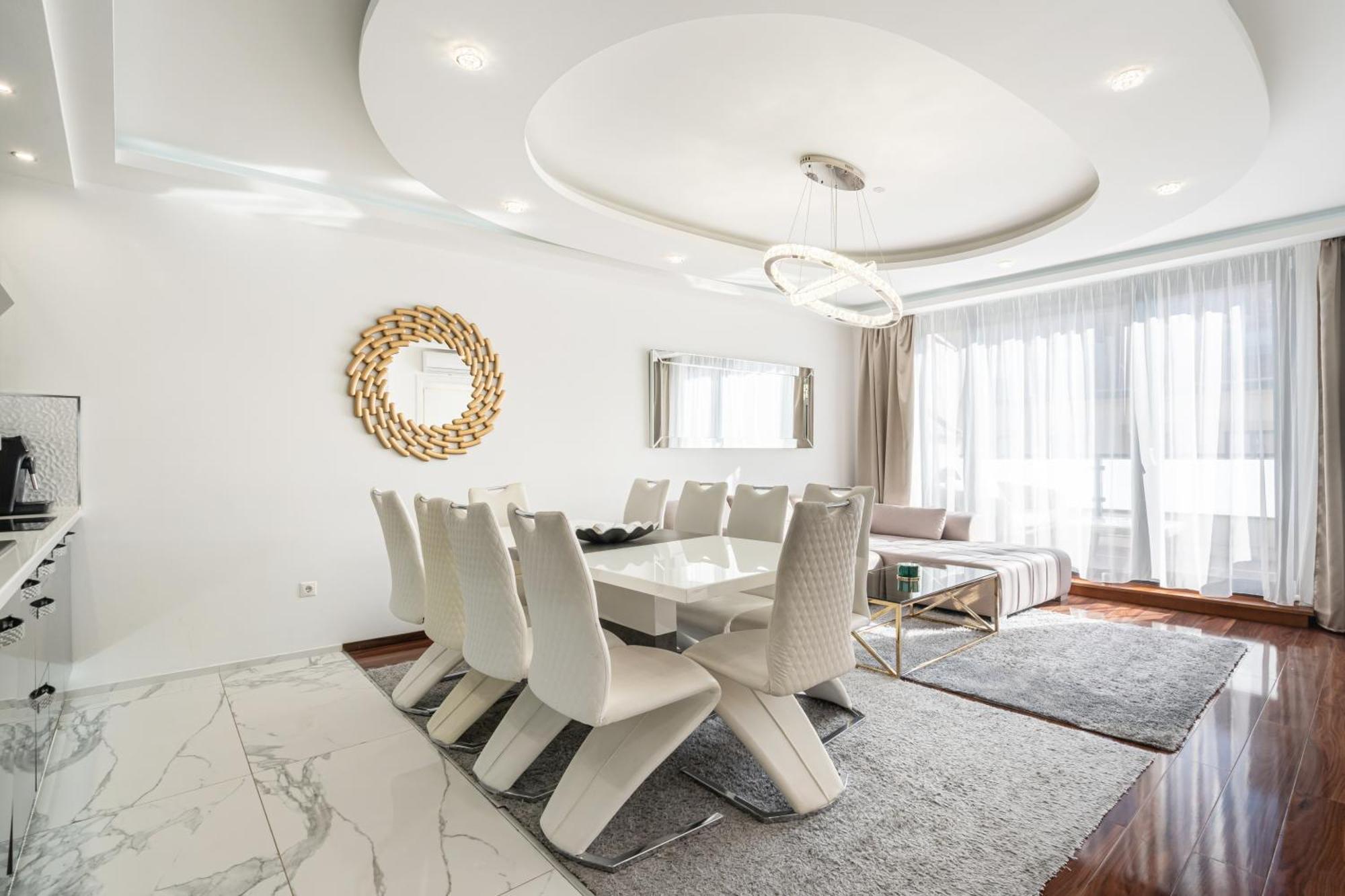 Kiraly 44 Luxury Apartment With Free Parking Boedapest Buitenkant foto