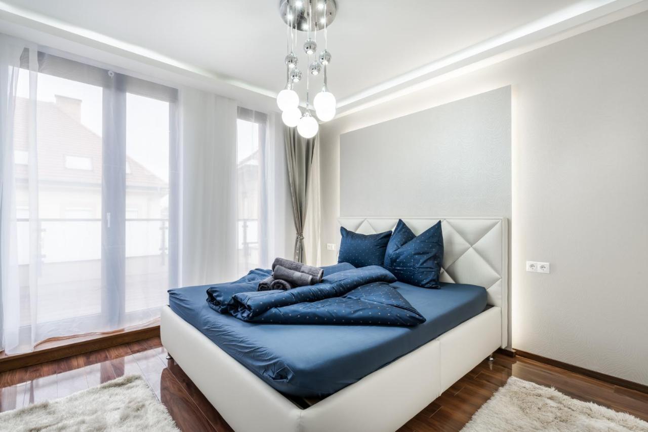 Kiraly 44 Luxury Apartment With Free Parking Boedapest Buitenkant foto
